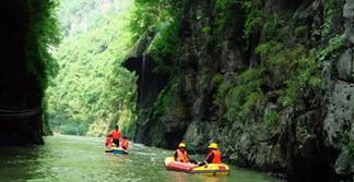 全域旅游首個(gè)平臺(tái)服務(wù)戰(zhàn)略合作協(xié)議簽訂，來也股份將打造中國(guó)最美瀑布漂流戲水景區(qū)